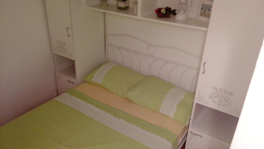 Apartments Ivica Mateljak Brist Εξωτερικό φωτογραφία